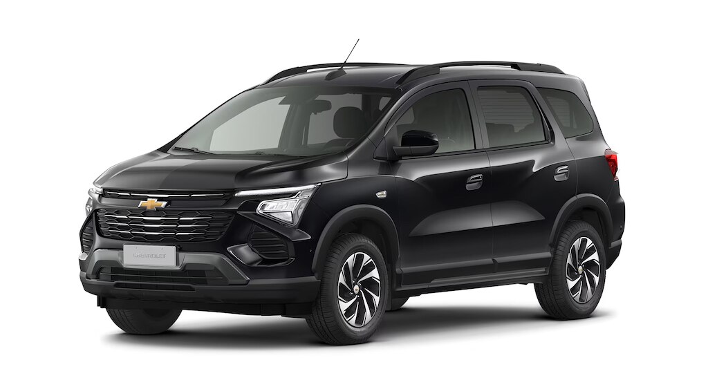 Conheça o novo Chevrolet Spin 2027 na versão Premier e na cor Preto Ouro Negro